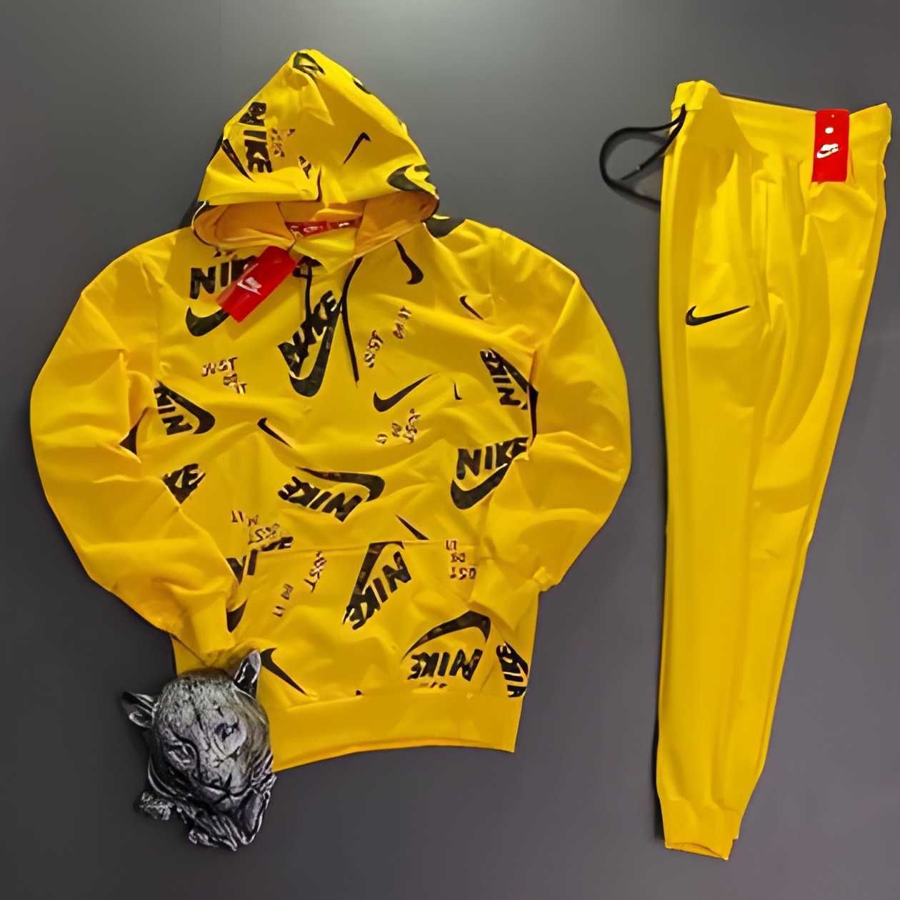 Men Nike Jogger Set