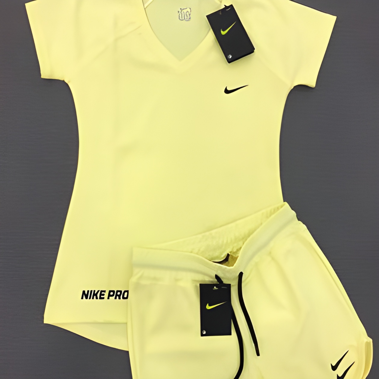 Women Pro Dri-Fit Sleeveless Set